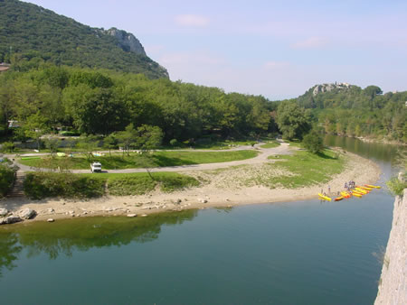 Vue_Ardeche_vers_vallon_1_10_2002_16