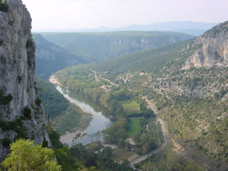 Vue_Ardeche_vers_vallon_1_10_2002_27